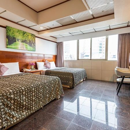 טאויואן Yi Pin Business Hotel מראה חיצוני תמונה