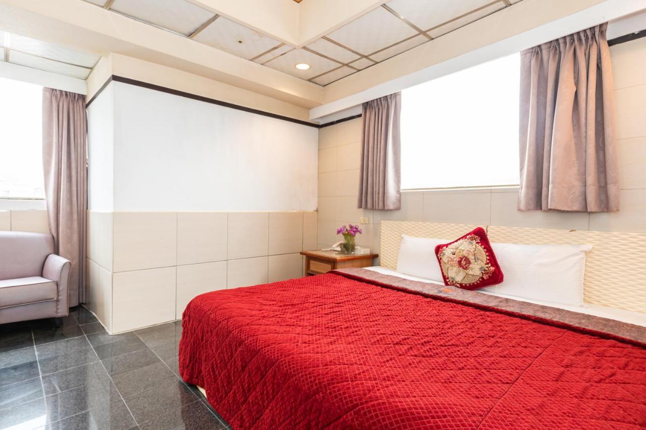 טאויואן Yi Pin Business Hotel מראה חיצוני תמונה