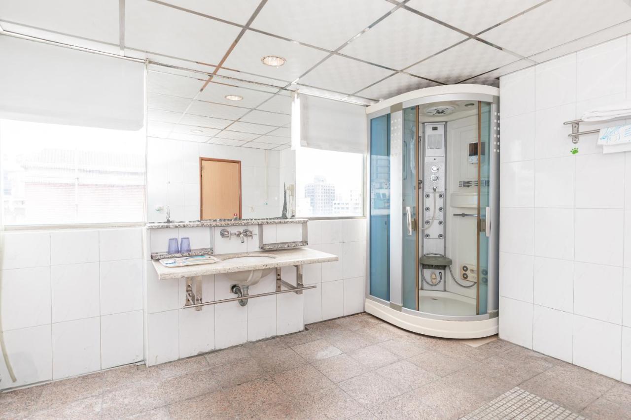 טאויואן Yi Pin Business Hotel מראה חיצוני תמונה