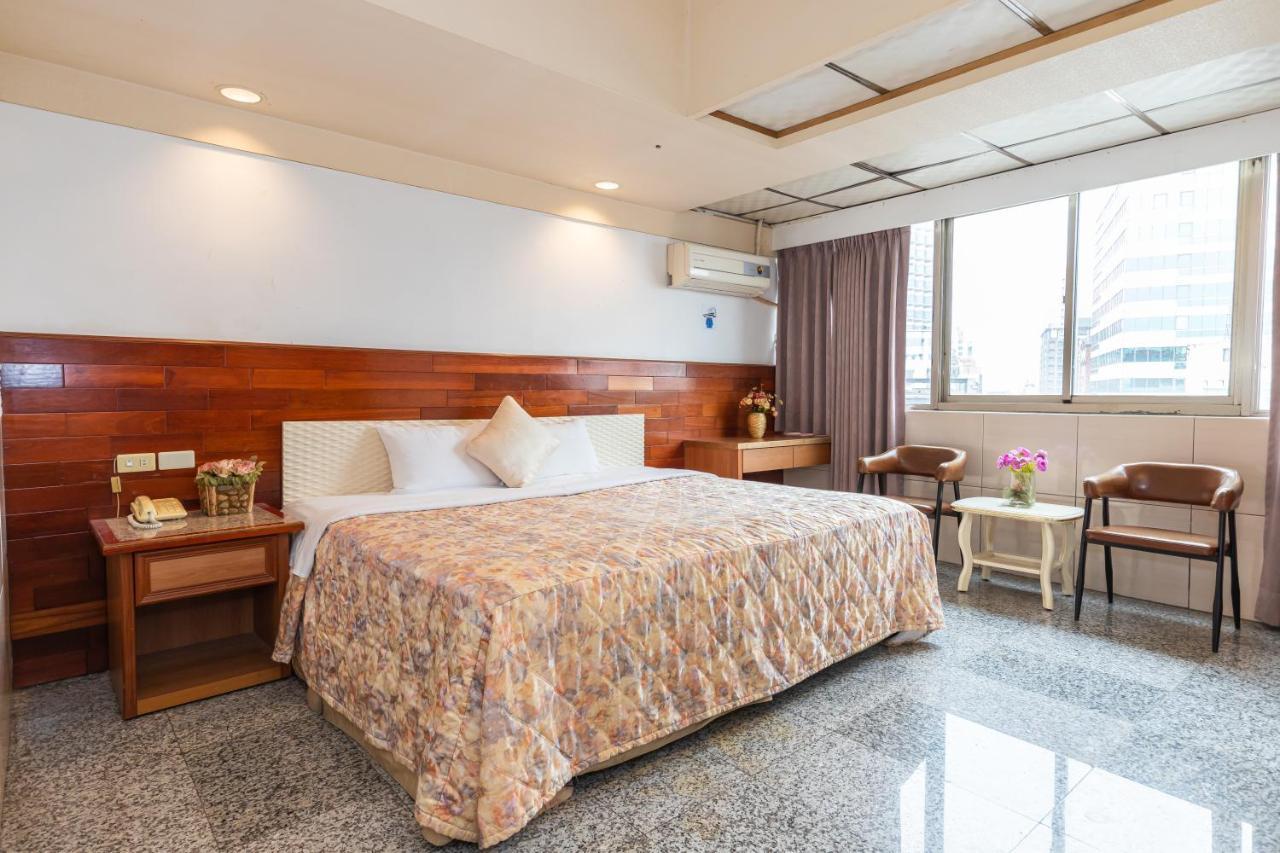 טאויואן Yi Pin Business Hotel מראה חיצוני תמונה
